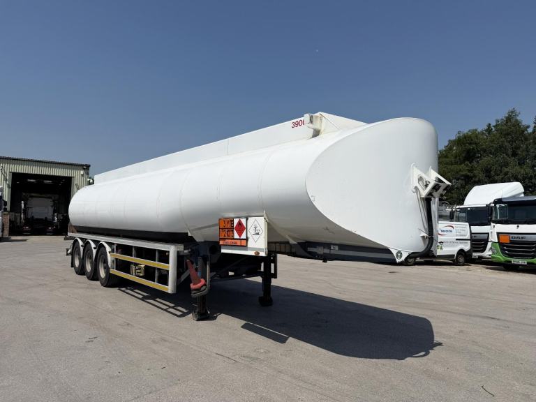 2014 LAKELAND INNOVATOR 42,800 LITRE FUEL TANKER 