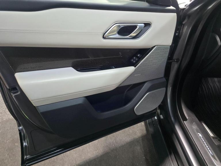 2018 Land Rover Range Rover Velar 3.0 D300 First Edition 5dr Auto ESTATE DIESEL Automatic