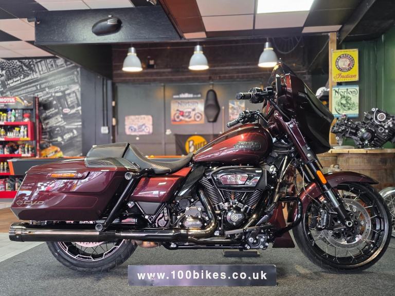 2025/75 HARLEY-DAVIDSON STREET GLIDE CVO 121 ANNIVERSARY 1,300 MILE'S 