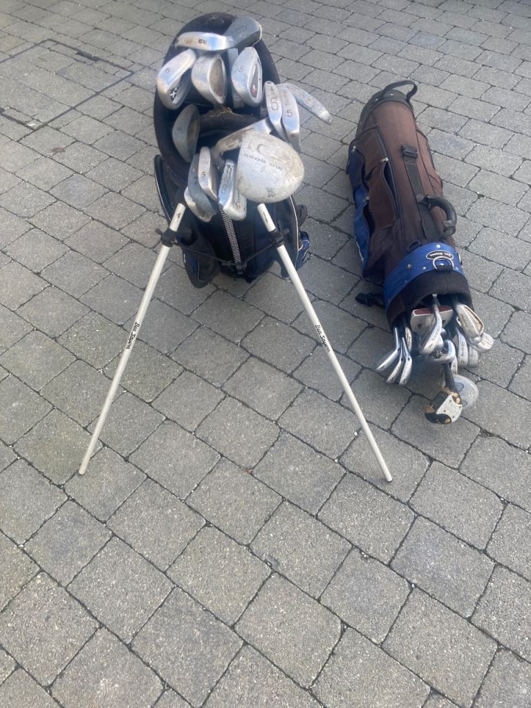 Golf clubs - 2 sets + bags