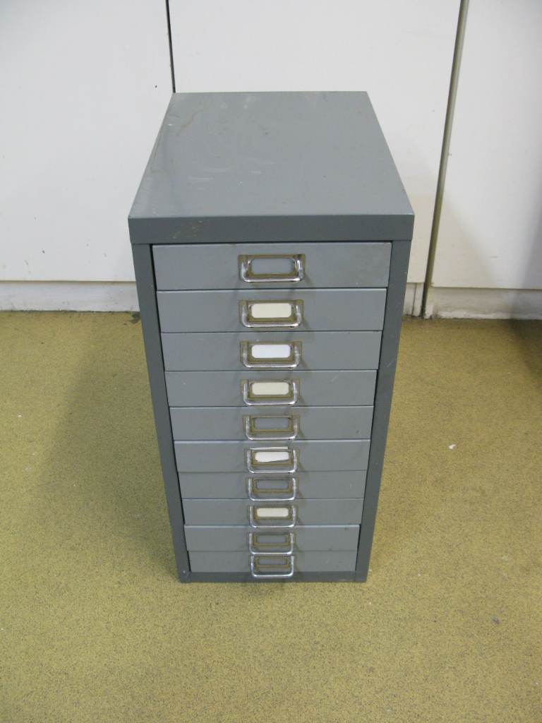 A4 metal cabinet . 10 drawers