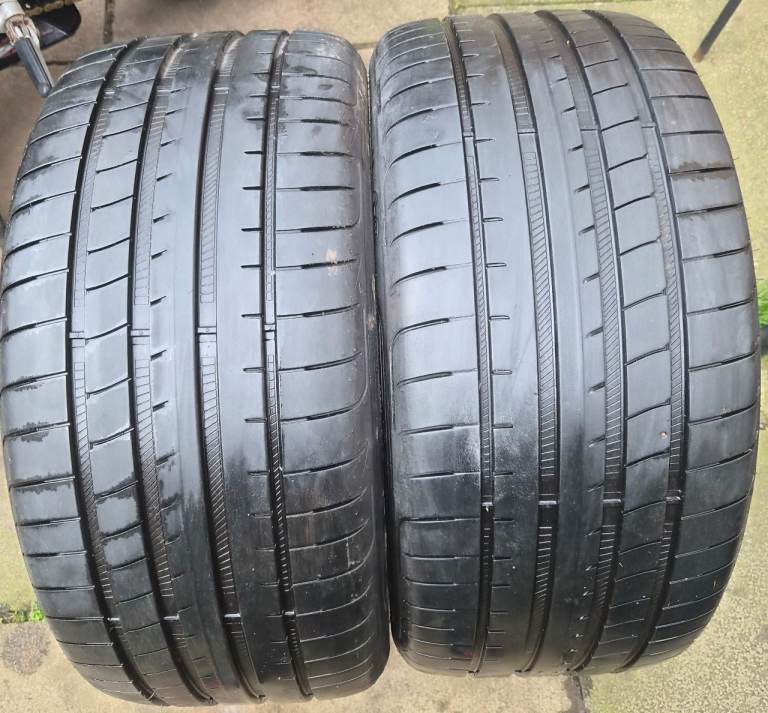 2 x 255/35/19 GOODYEAR RUN FLATS 