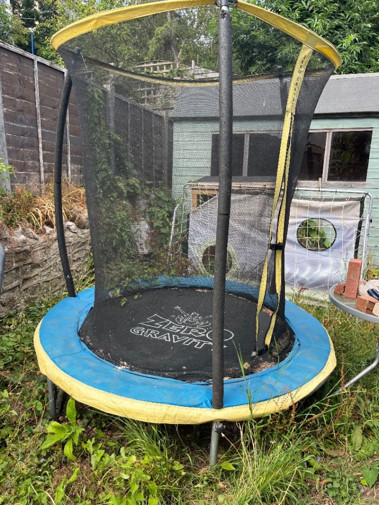 TRAMPOLINE ZERO GRAVITY