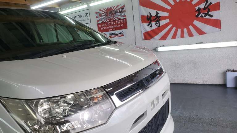 Mitsubishi delica d5 2.4 auto petrol 4x4 7 seats fresh japanese import 20 alloy