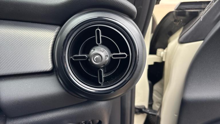 2022 MINI Hatch 2.0 Cooper S Exclusive 3dr Auto Petrol Hatchback Hatchback Petrol Automatic