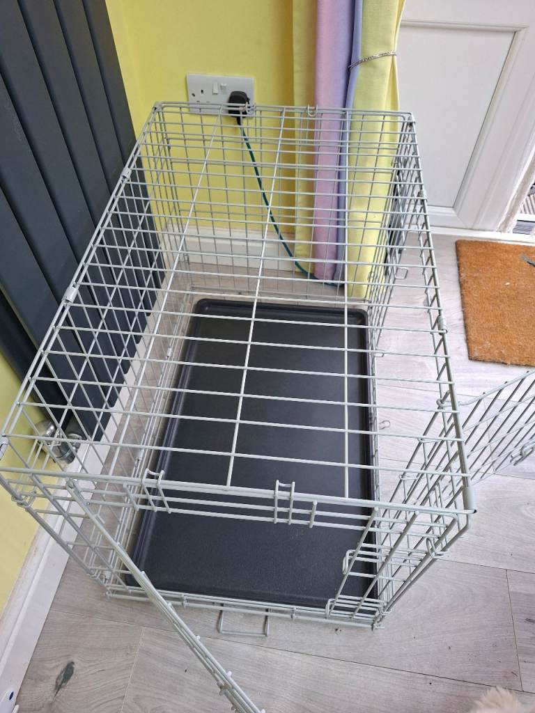 Large Metal Pet Crate with Removable Tray