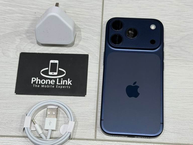📱Deep Blue Apple iPhone 17 Pro 256GB Unlocked 🔋 100% Battery + Apple Warranty 🍎 - P1485