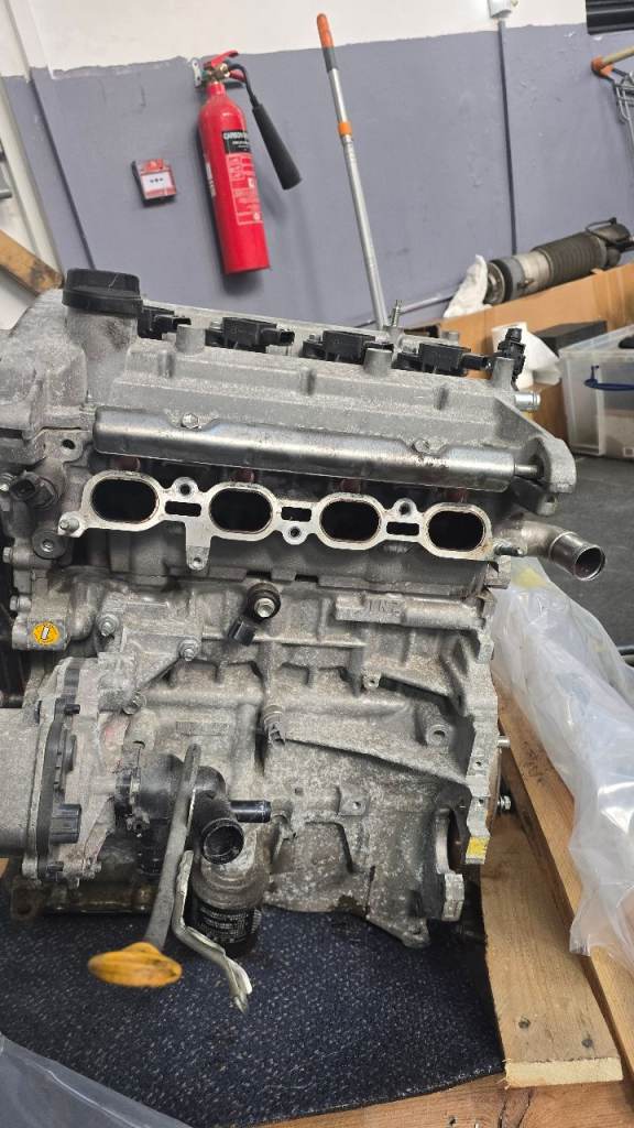 Toyota yaris 2018 1.5 engine 1NZ-FXE 