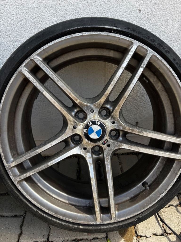 BMW 19” alloys 