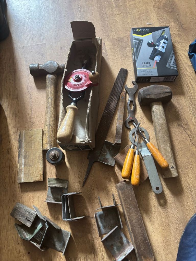 Mixed Lot of Old  vintage & modern Hand Tools and Bits – Fair Condition