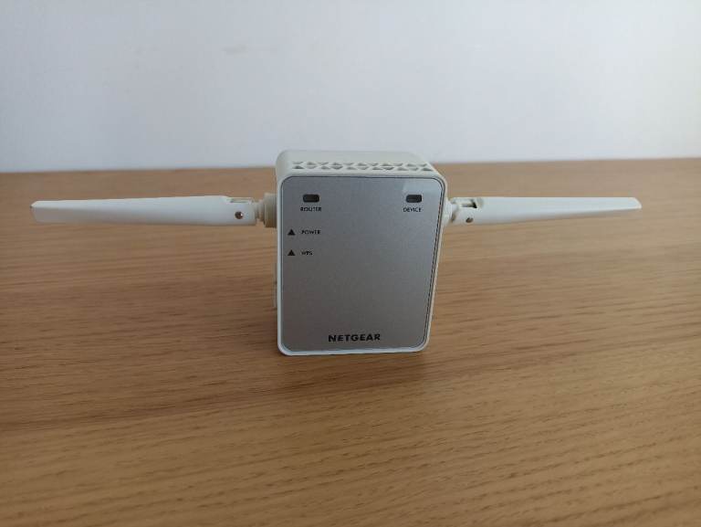 Netgear Wifi Range Extender 2.4ghz