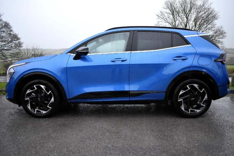 2025 Kia Sportage 1.6T Plug In Hybrid Gt Line S Suv 5dr Petrol Auto Awd Euro 6 (s/s) (241 Bhp EST...