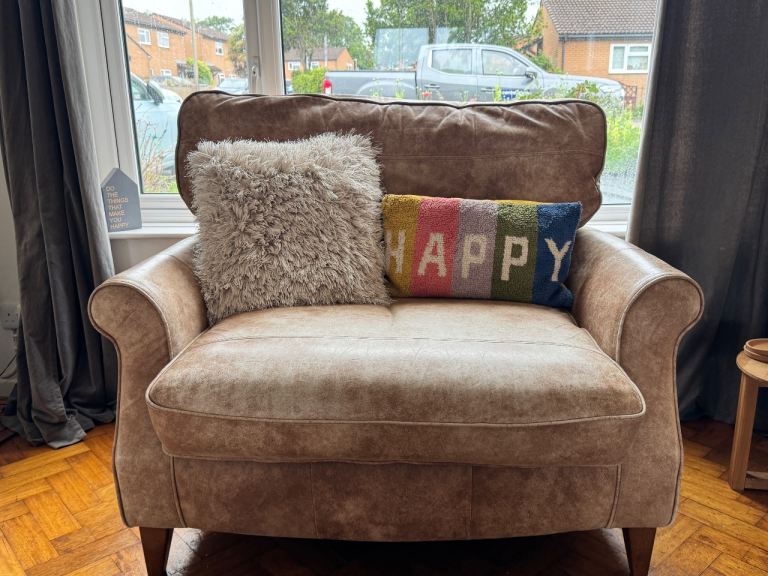 M&S Chair/Small Sofa/Love Seat