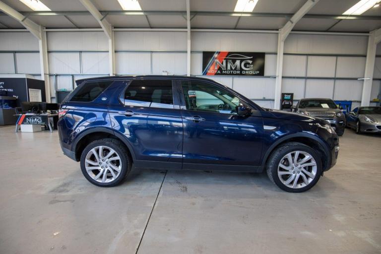 2016 Land Rover Discovery Sport 2.0 TD4 HSE Luxury SUV 5dr Diesel Auto 4WD Euro 6 (s/s) (180 ps) ...