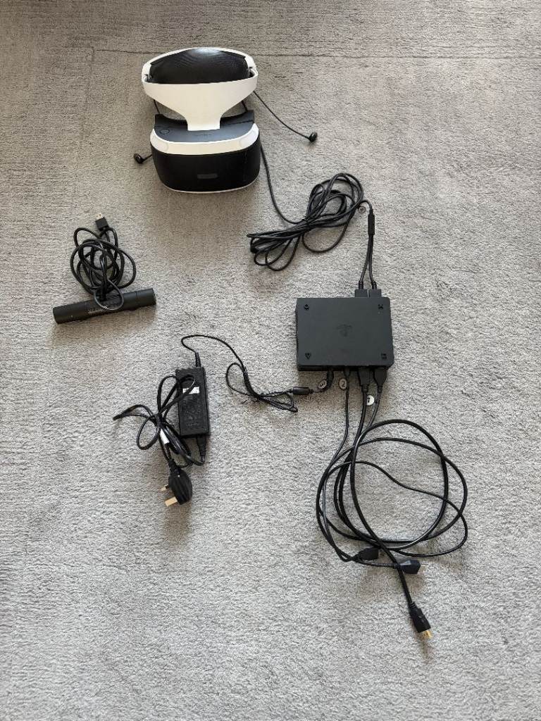 Sony PlayStation VR Headset with Camera and Processor Unit