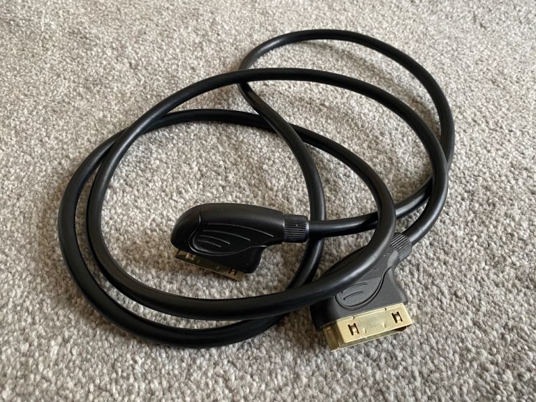 Heavy duty gold plated 2m scart lead