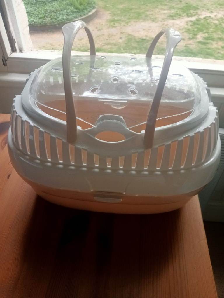 Hamster/Gerbil/Small rodent carrier and accessories 