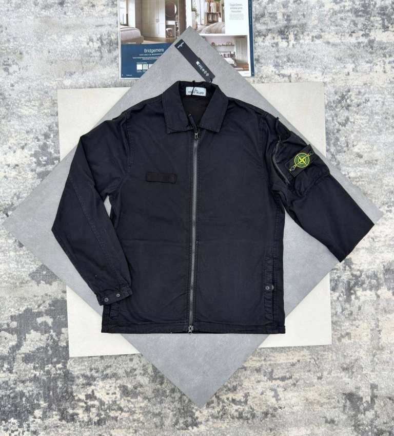 Men Stone Island Black Nylon Jacket pre loved
