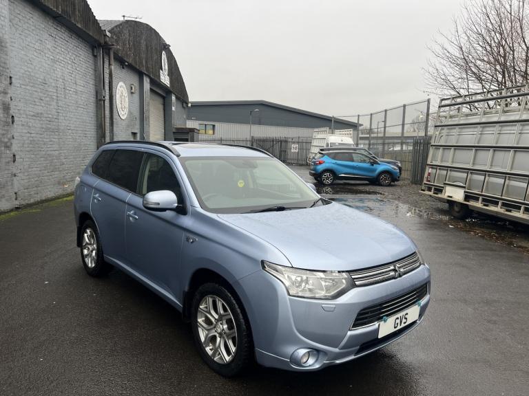 MITSUBISHI OUTLANDER 2.0 h 12kWh GX4hs 2014