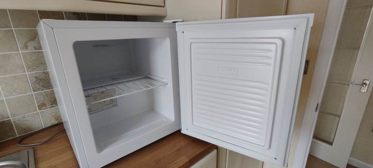 Table top Freezer 