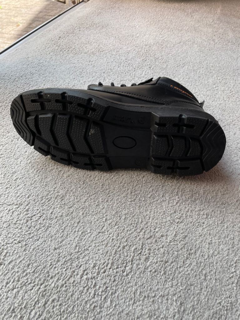 Trojan steel toe cap boots 