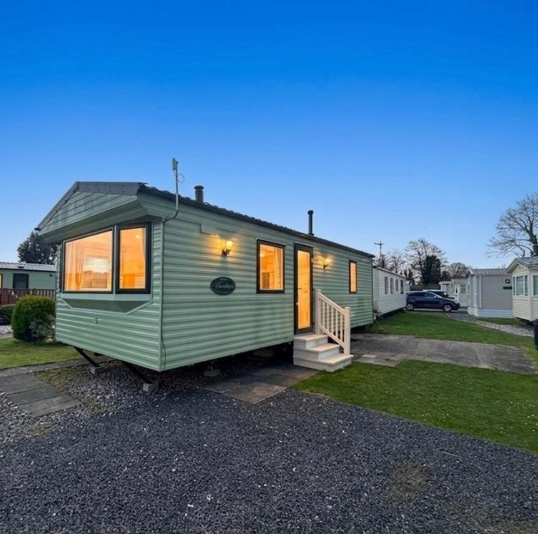 CHEAP STATIC CARAVAN FOR SALE IN LANCASHIRE, GARSTANG - Six Arches Country Park