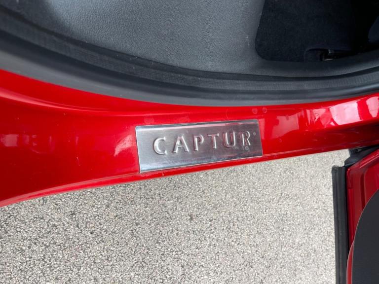 2018 Renault Captur 1.5 dCi ENERGY Iconic Euro 6 (s/s) 5dr HATCHBACK Diesel Manual