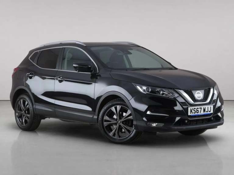 2017 Nissan Qashqai 1.2 DIG-T N-Connecta XTRON Euro 6 (s/s) 5dr SUV Petrol Automatic