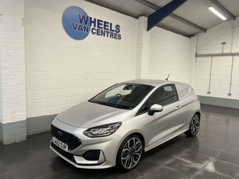 2022 Ford Fiesta Van 1.0T EcoBoost MHEV Sport Car Derived Van 3dr Petrol Manual Euro 6 (s/s) (12 ...