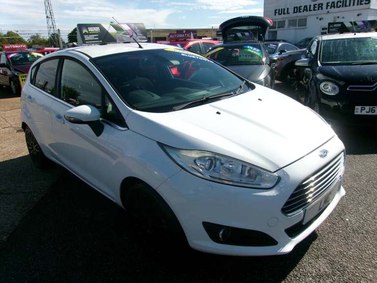 2014 Ford Fiesta 1.0T EcoBoost Titanium Hatchback 5dr Petrol Manual (s/s) (100