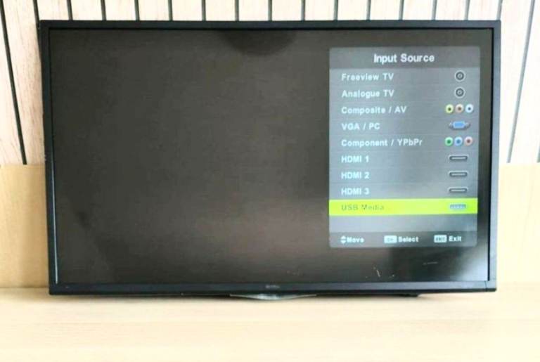 Technika Full HD 1080p LED TV Freeview HD slim television 3x HDMI USB 32F21B-FHD