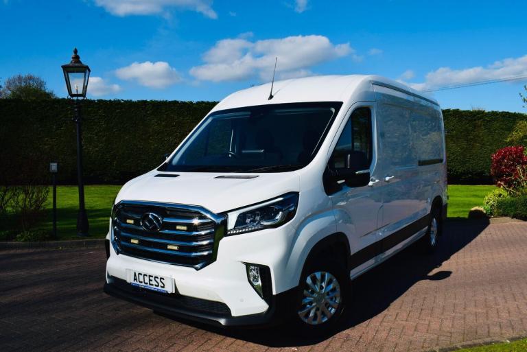 2023 Maxus Deliver 9 2.0 D20 150 Lux High Roof Van PANEL VAN DIESEL Manual