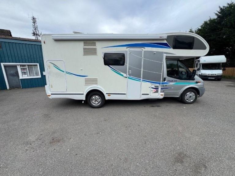 2013/13 Ford Chausson Flash 03 