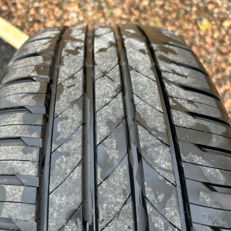 BMW E46 OEM M3 alloys wheels new Bridgestone tyres