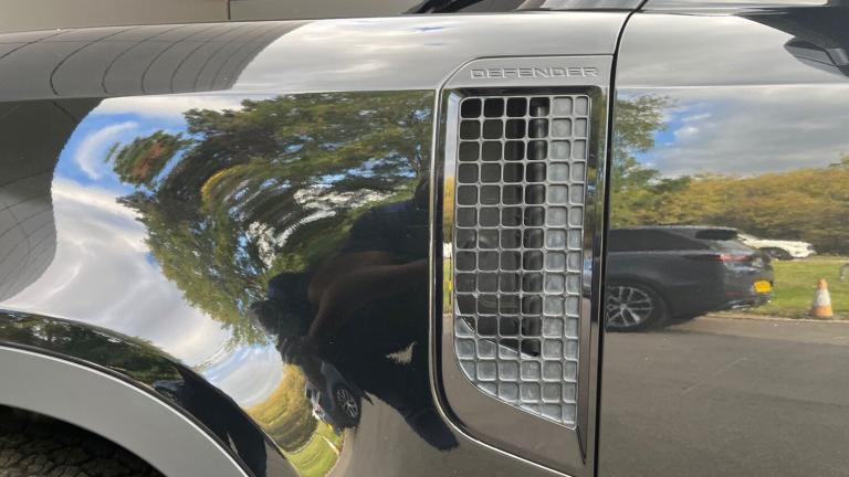 2023 Land Rover Defender 90 3.0 D250 Hard Top SE Auto SUV Diesel Automatic