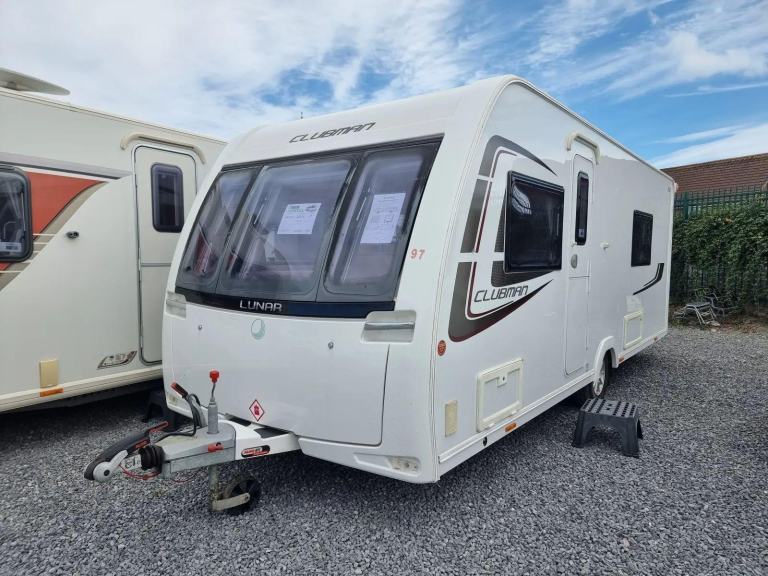 2014 Lunar Clubman SB Used Caravan