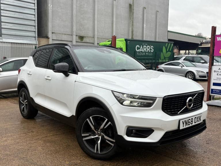 2018 Volvo XC40 1.5 T3 R DESIGN 5dr ESTATE PETROL Manual