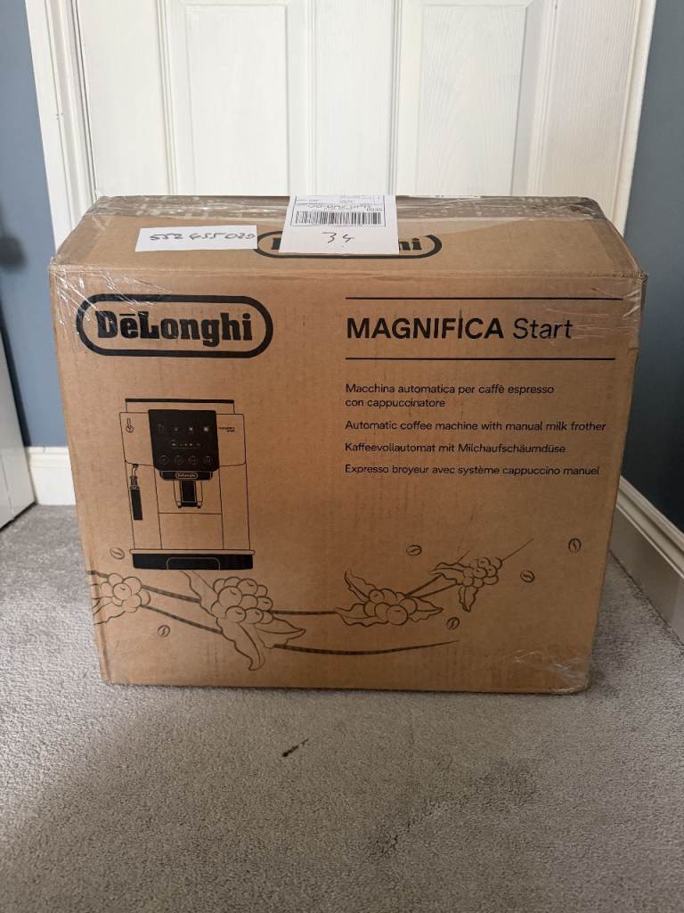 De'Longhi Magnifica Start Bean to Cup Coffee Machine - Brand New / Open Box