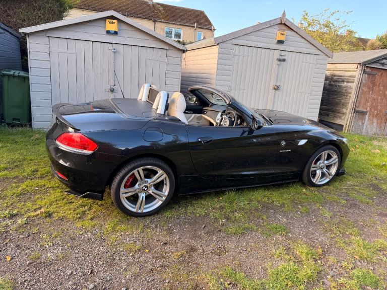 BMW, Z4, Convertible, 2010, Manual, 2497 (cc), 2 doors