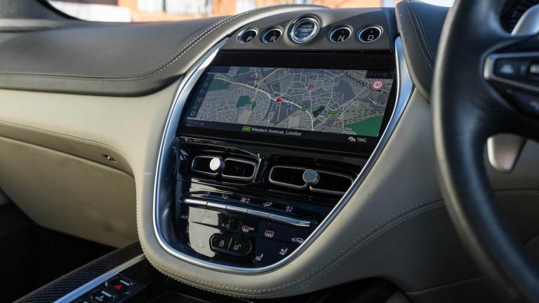 2022 Aston Martin DBX V8 550 5dr Touchtronic HATCHBACK PETROL Automatic