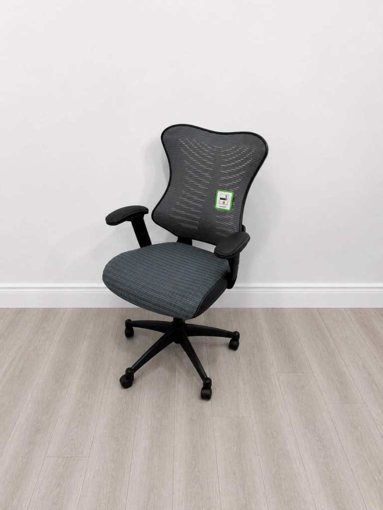 END OF LINE Operator Chair, Adjustable, Grey / Black, Swivel Base