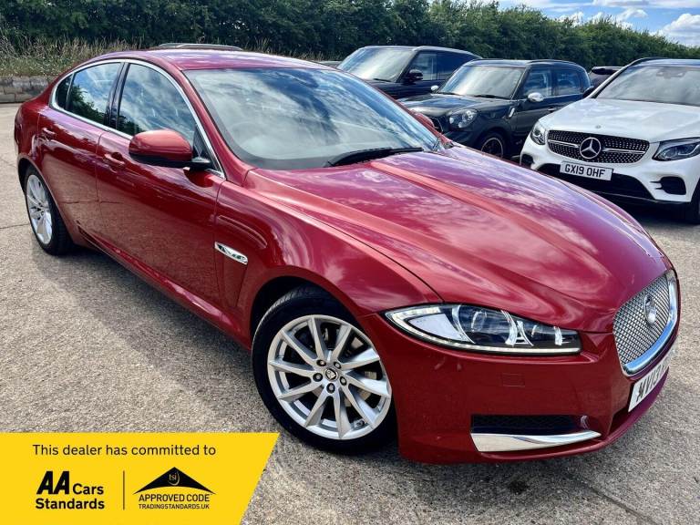 2013 Jaguar XF 3.0d V6 Premium Luxury Auto Euro 5 (s/s) 4dr Saloon Diesel Automatic