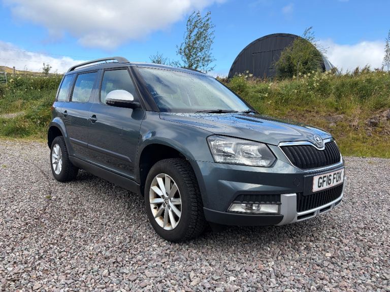 Skoda, YETI OUTDOOR, 2016, Manual, 1968 (cc), 5 doors
