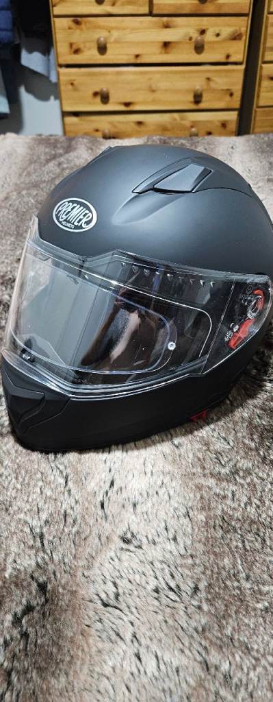 NEW helmet, never worn out