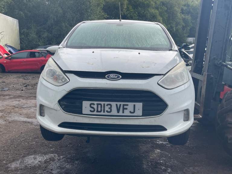 Ford B-Max 1.0 EcoBoost 12v 2013 for breaking