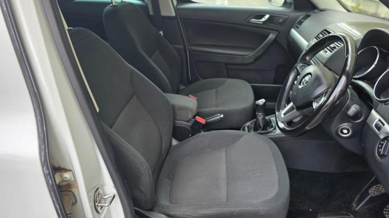 2014 Skoda Yeti 2.0 TDI Tour de France Outdoor 4WD Euro 5 5dr HATCHBACK Diesel Manual