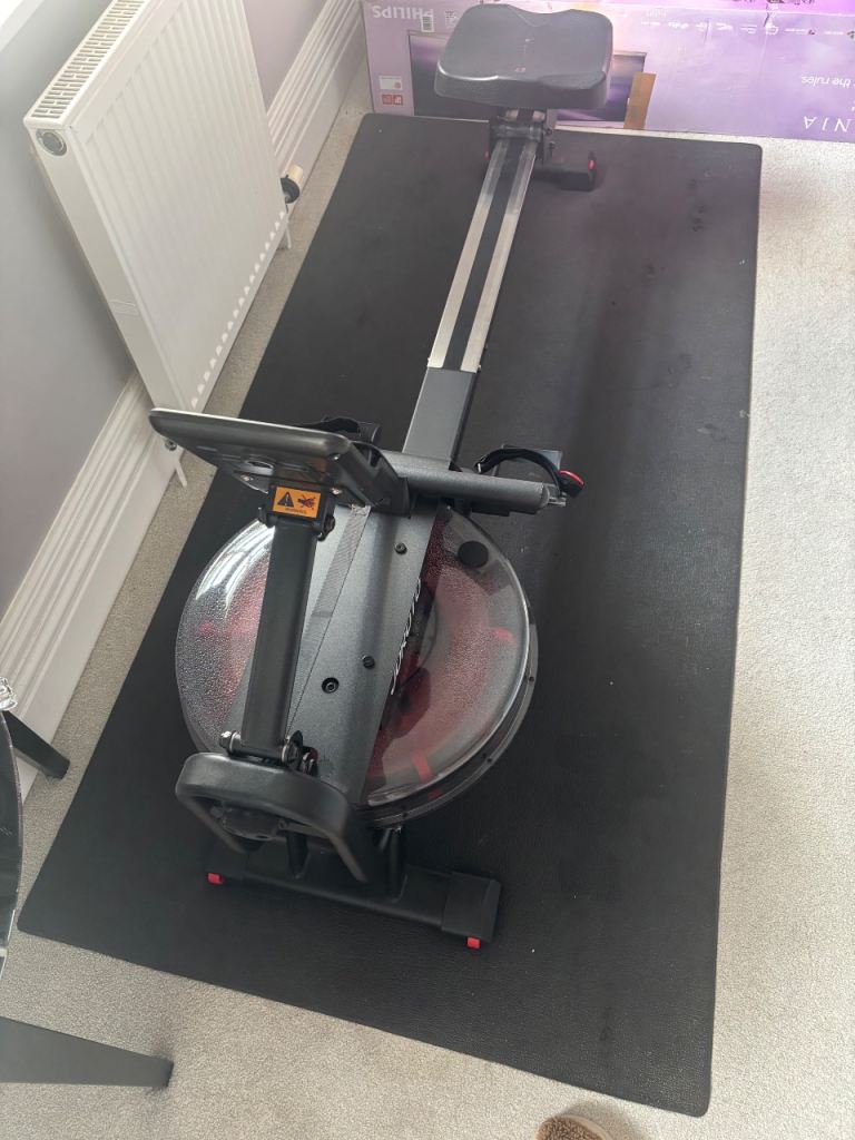 JOROTO Water Rowing Machine – Good Condition