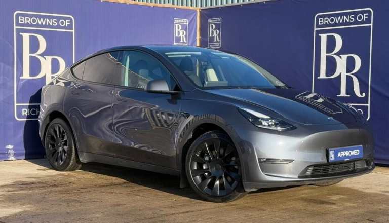 2022 Tesla Model Y (Dual Motor) Long Range SUV 5dr Electric Auto 4WDE (384 bhp) SUV Electric Auto...