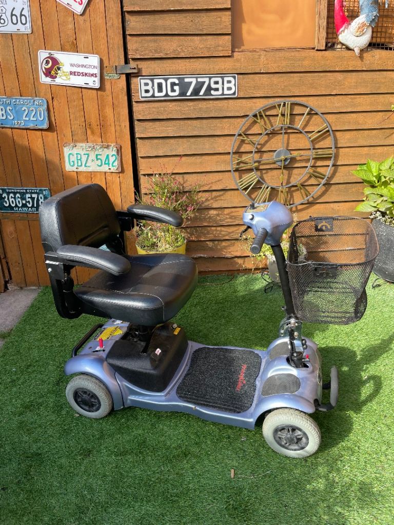 Electric mobility scooters 