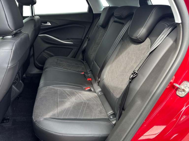 2023 Vauxhall Grandland 1.2 Turbo Ultimate 5dr Auto Hatchback PETROL Automatic